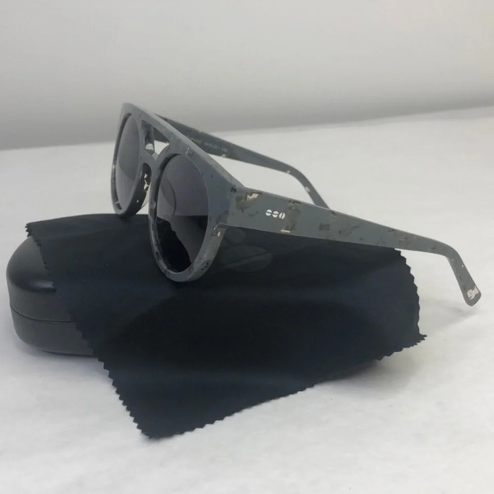KOMONO Dreyfuss Concrete Sunglasses NEW gray UV400